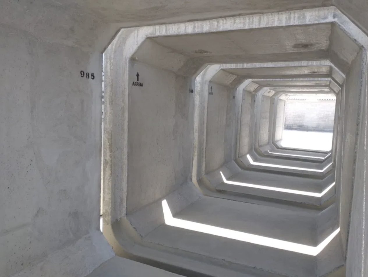 Instalación de cajones de concreto en obra